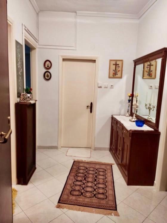 Marys House , Lovely 2-Bedroom Apartment Thessaloniki Buitenkant foto